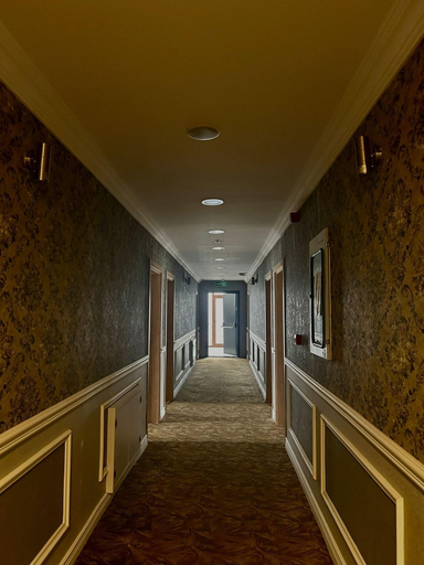 Others, Akpinar Otel, Çaykara