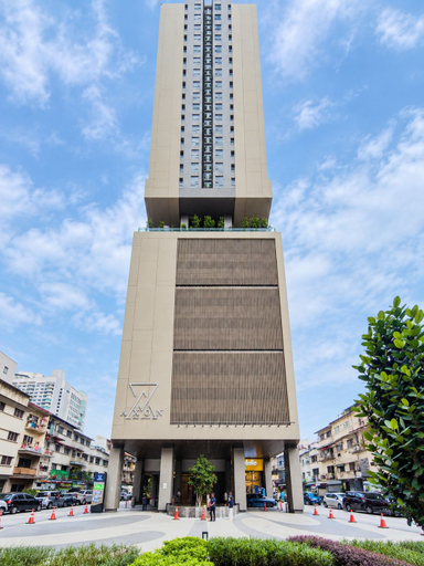 Primary image