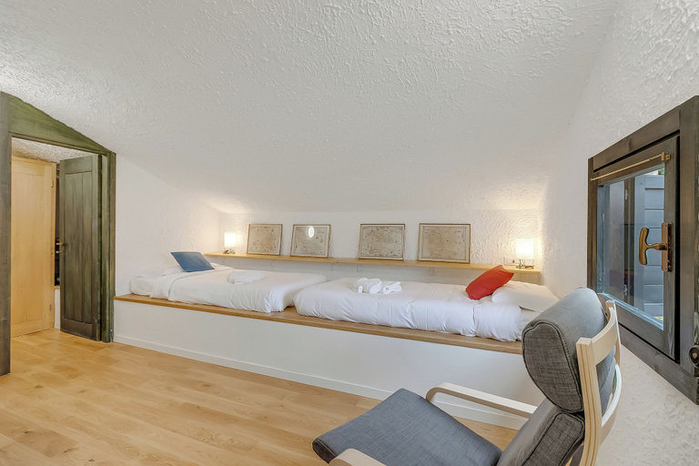 Room 4, Oasi nel Parco - Hillside Home With Shared Pool, Verbano-Cusio-Ossola