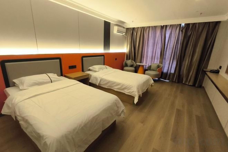 Bedroom 3, Erenhot Jingtai Hotel, Xilin Gol