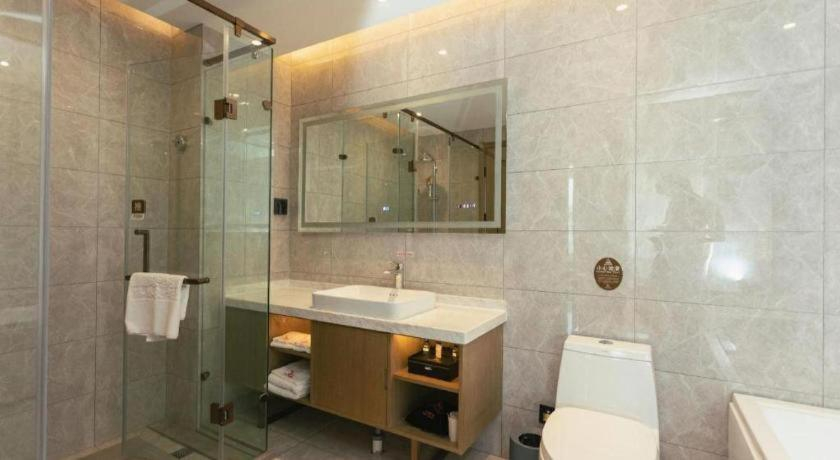 Bathroom 3, GreenTree Eastern Hotel Suqian Sihong Executive Center, Suqian