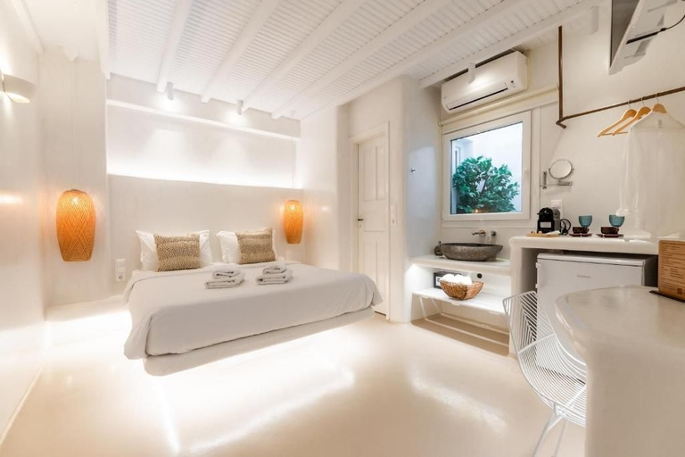 Room 3, Anastasia's Visage Mykonos, South Aegean