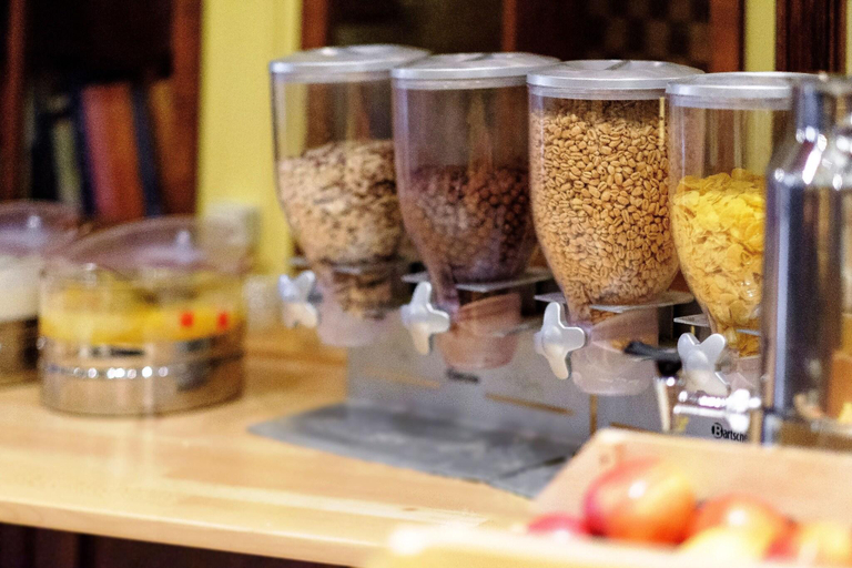 Food & Drinks, Euro Youth Hotel, München