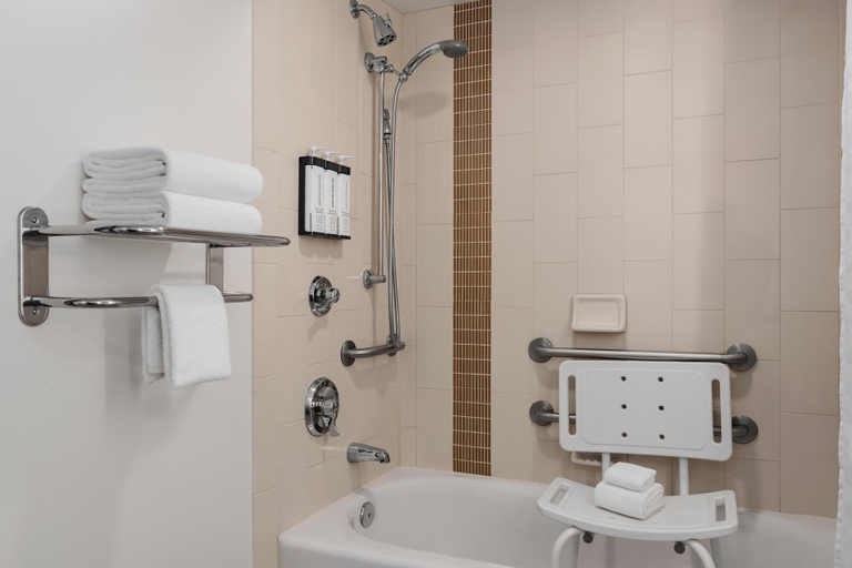 Bathroom 4, Hyatt Select Nashville/Opryland, Davidson