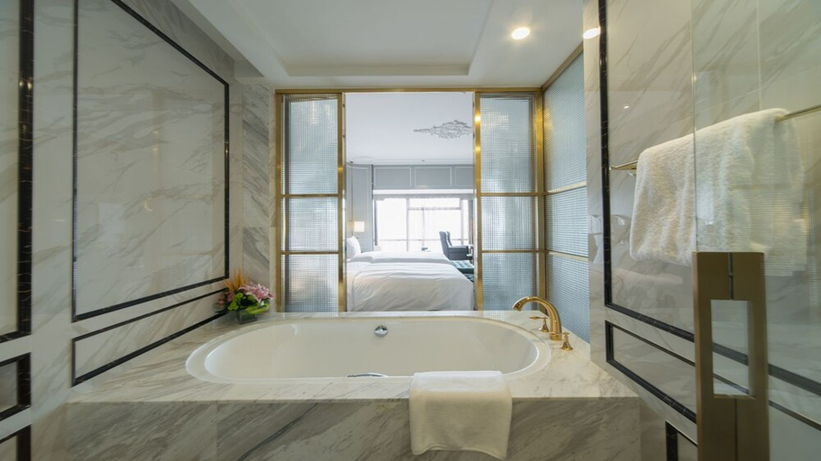 Bathroom 3, Longemont Hotel Chengdu, Chengdu