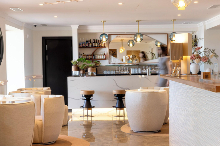 Public Area 2, SantaTeresa Hotel, Corse-du-Sud