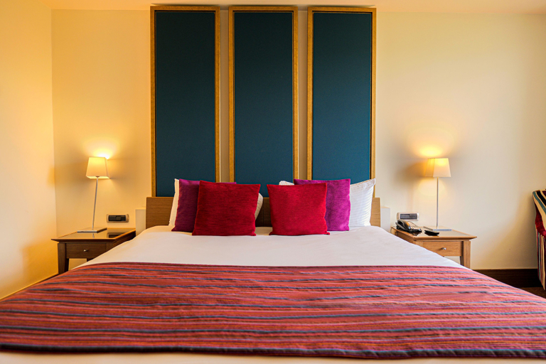 Bedroom 2, Hotel Hesperia de Valencia, Valencia