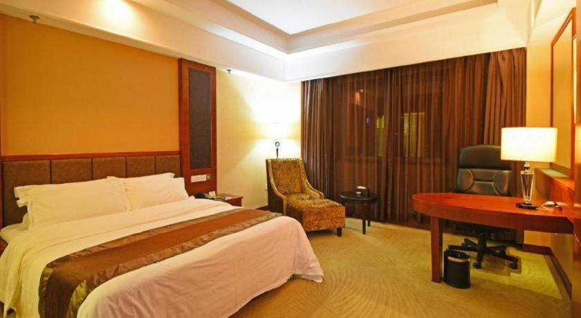 Bedroom 2, The Bmc Hotel, Shenzhen