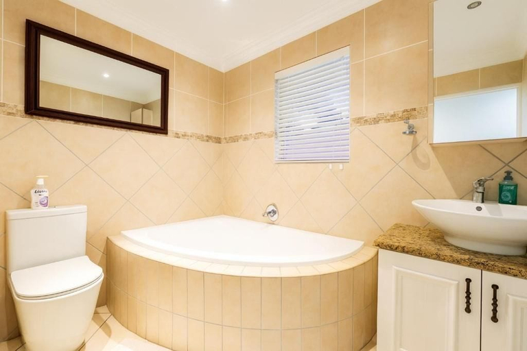 Bathroom 2, Diani Doric Cottages, Msambweni