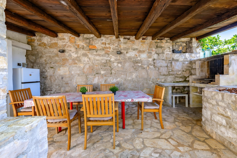 BBQ/picnic area, Giardino Orsera With Private Pool, Vrsar