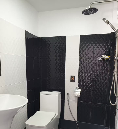Bathroom 4, EL PILLAX LANTA RESORT, Ko Lanta
