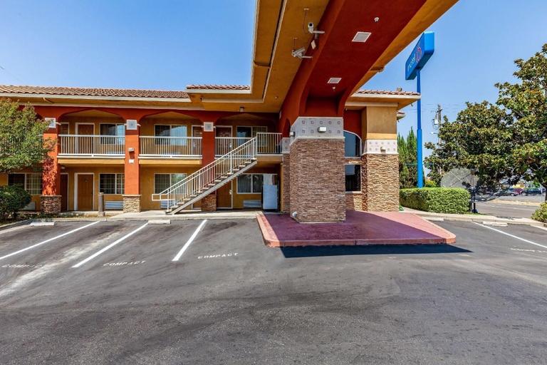 Exterior 5, Motel 6 Stockton Ca East, San Joaquin