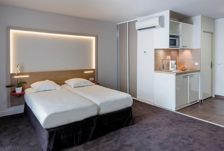 Bedroom 3, Appart'city Confort Bordeaux Chartron, Gironde