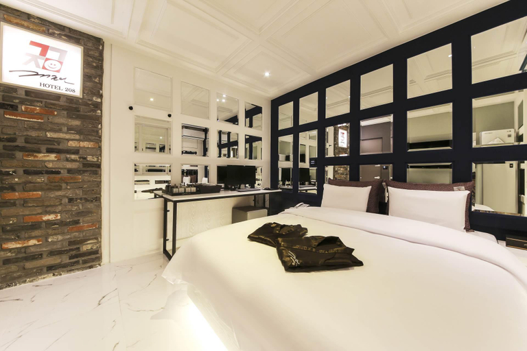 Bedroom 3, Gwangju Sinandong Hotel Geogijoa, Buk