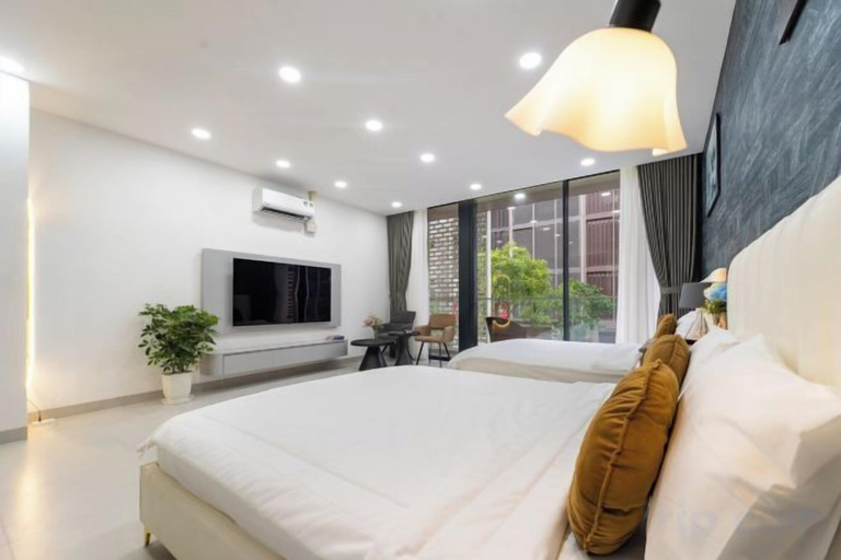 Others 2, KN Holiday Home in Global City, District 2