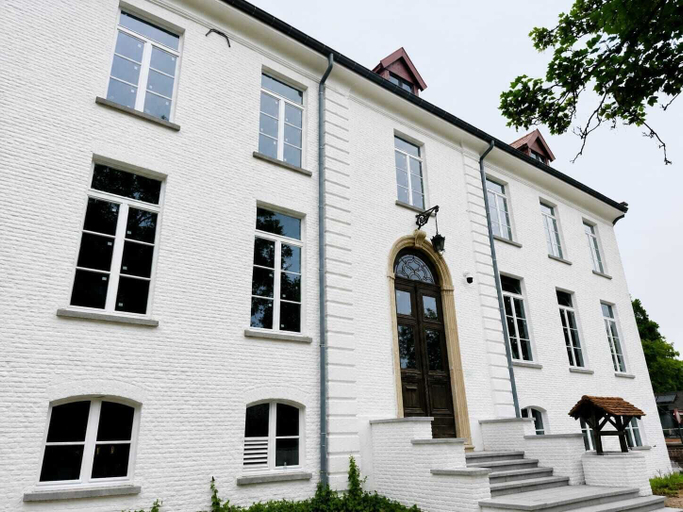 Exterior 3, Orange Parkway, Vlaams Brabant