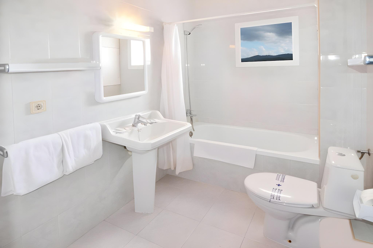 Bathroom 5, Aparthotel Vibra del Mar - Adults only, Baleares