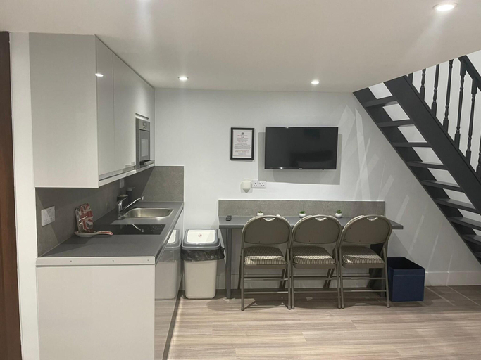 Public Area 3, MSK Superior, London