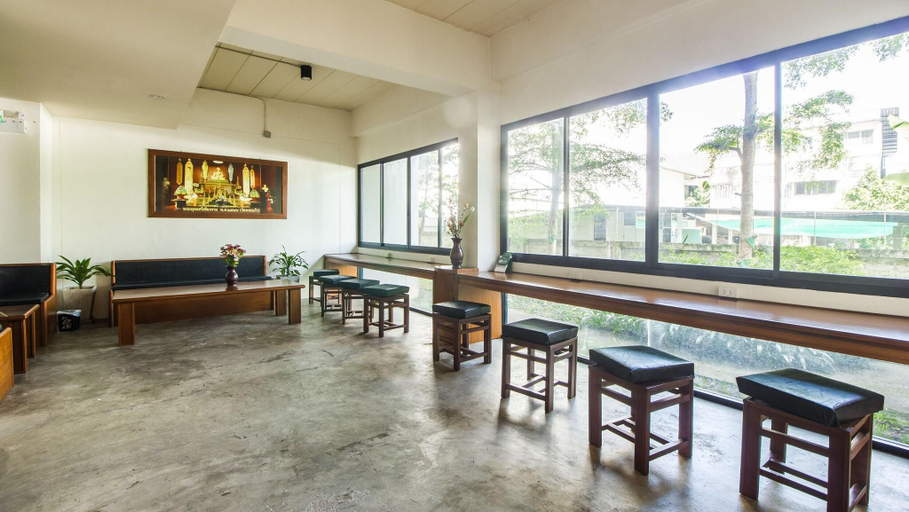 Food & Drinks 5, B2 Chiang Rai Boutique Budget Hotel, Muang Chiang Rai
