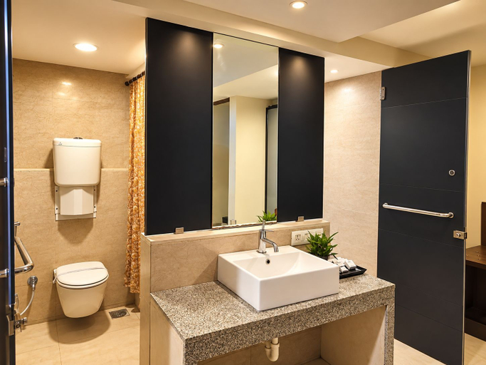 Bathroom 4, The Altruist Wagholi Hotel, Pune
