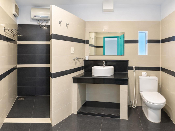 Bathroom 4, Mui Ne Hills Villa Hotel, Phan Thiết