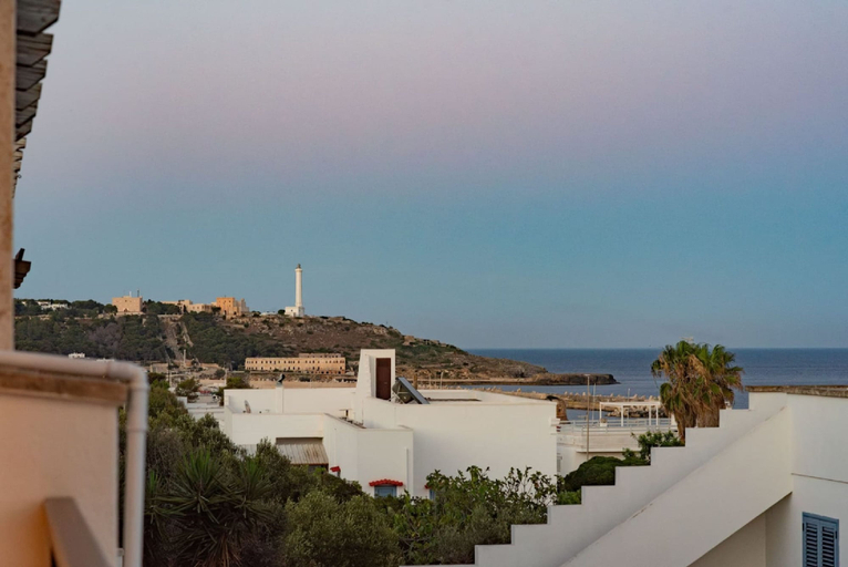 Room 5, Casa Vacanze Orlando - Con Veranda Vista Mare A 200 M Dal Mare, Lecce