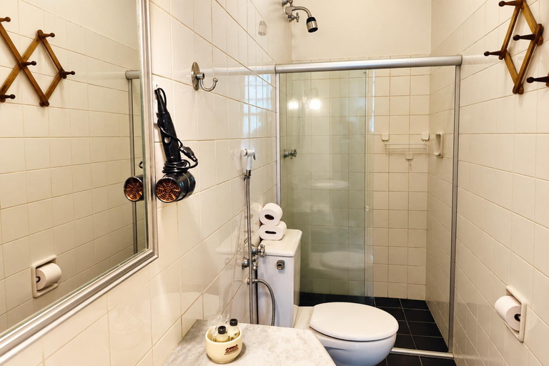 Bathroom 5, Pousada da Alcobaca, Petrópolis