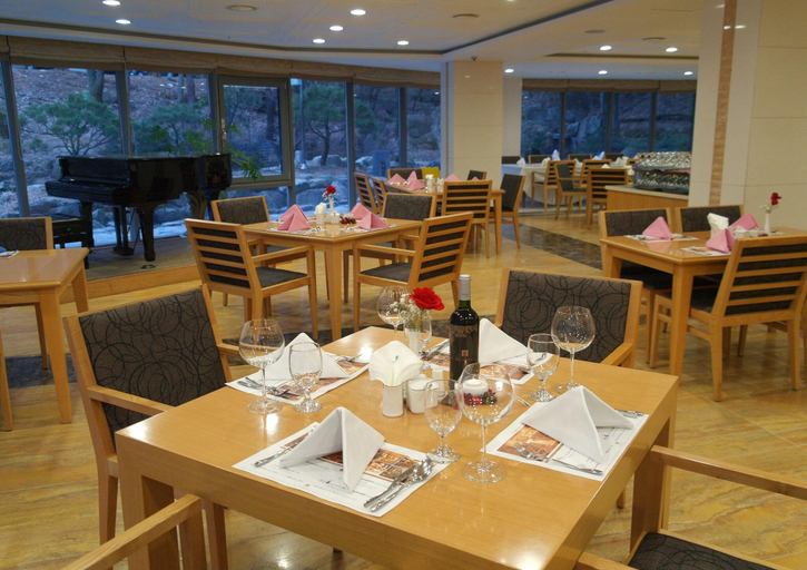 Food & Drinks 5, Hotel Geumosan, Gumi