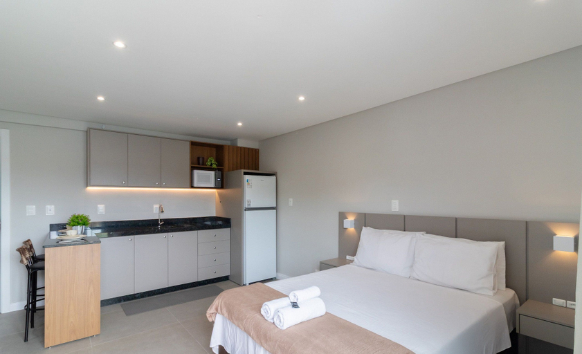 Room 5, Your Exclusive Stay in Blumenau, 350m From Vila Germanica - Ocns, Blumenau