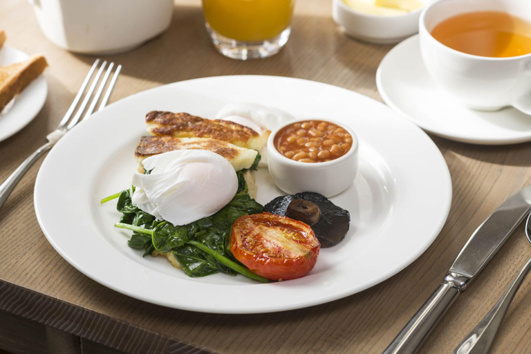 Food & Drinks 5, Padstow Harbour Hotel, Cornwall