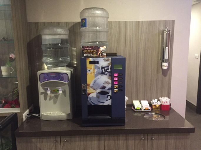 Food & Drinks, Royal Hotel, Taipei City