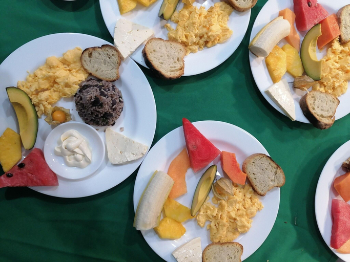 Food & Drinks 4, Hotel Vagabondo, San Carlos