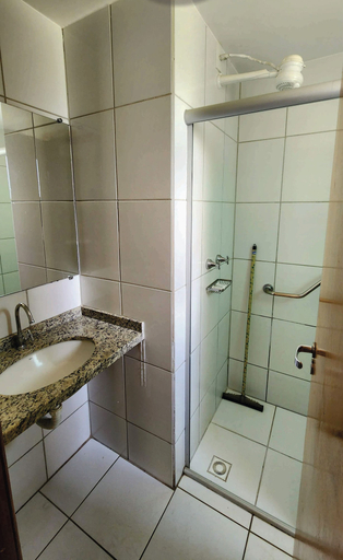 Bathroom 4, Golden Dolphin Express - HotFérias, Caldas Novas