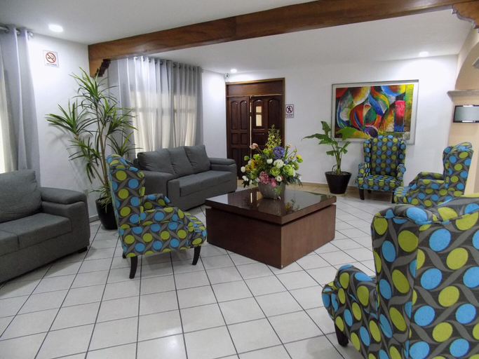 Public Area, Las Palomas, Tepic