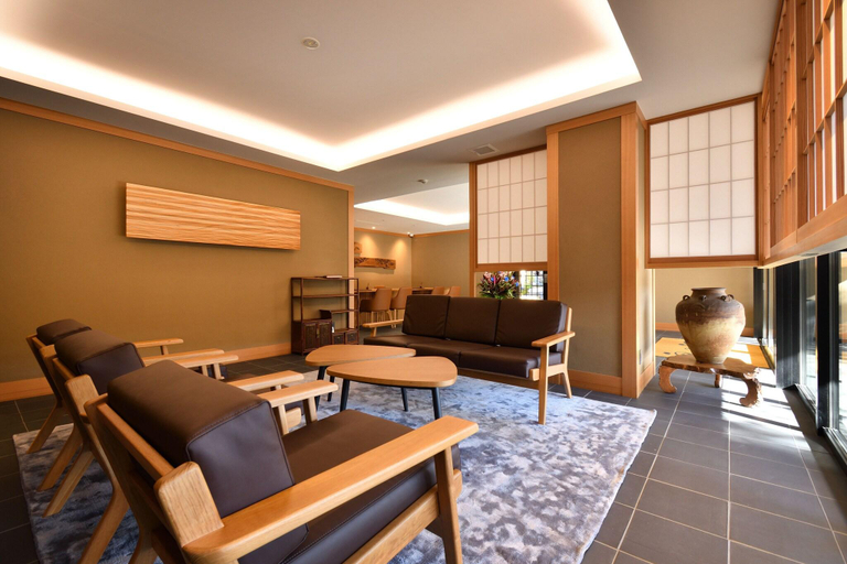 Public Area, Oni no Sumika, Izu