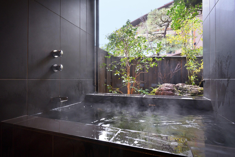 Bathroom, Oni no Sumika, Izu