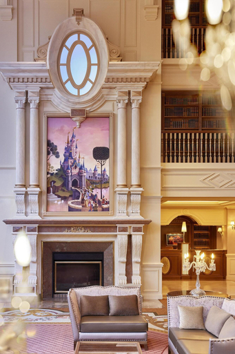 Public Area 5, Disneyland Hotel, Seine-et-Marne