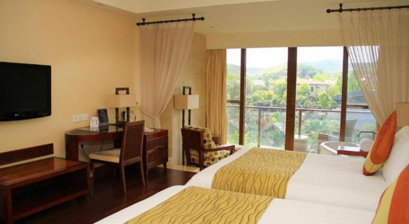Bedroom 3, New Century Resort Jiulong Lake Ningbo, Ningbo