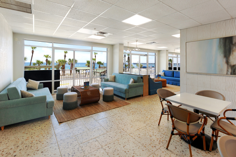 Public Area 2, Palm & Tide Beachfront Hotel, a by the Sea Resorts, Bay