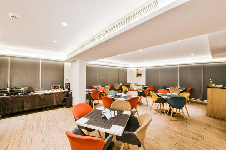 Food & Drinks, Down Town Hotel Apartments, Wadi Essier