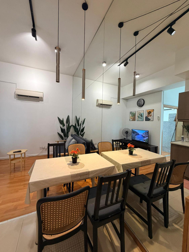 Food & Drinks 4, Parkview Family Suite klcc with views, Kuala Lumpur