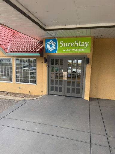 Exterior view, SureStay by Best Western Medicine Hat, Division No. 1