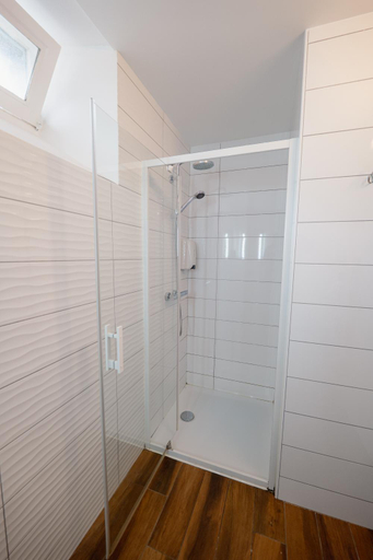 Bathroom 5, Hotel Le petit billot, Ille-et-Vilaine