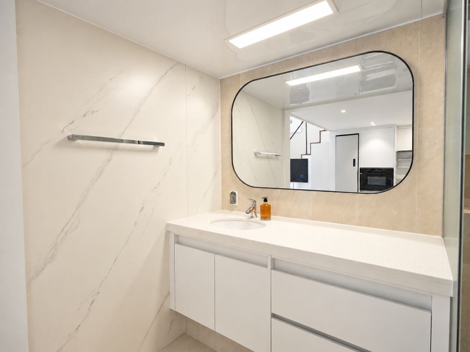 Bathroom 4, UH FLAT SIGNATURE GANGNAM, Gangnam
