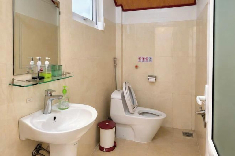 Bathroom 3, Tuong Vy Villa, Đà Lạt
