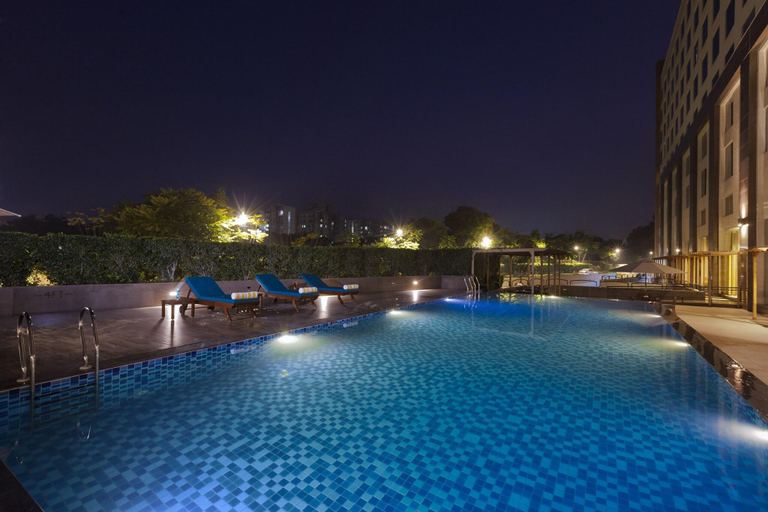 Sport & Beauty 2, Lemon Tree Hotel, Sohna Road, Gurgaon
