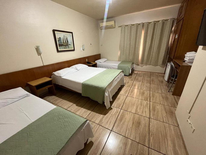 Bedroom 5, Ambassador Hotel, Foz do Iguaçu