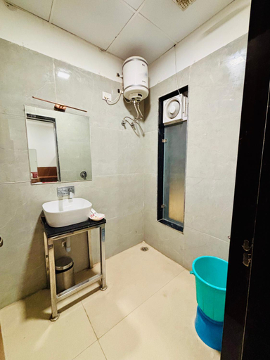Bathroom 4, Shubhim Resort- a heritage collection, Gwalior