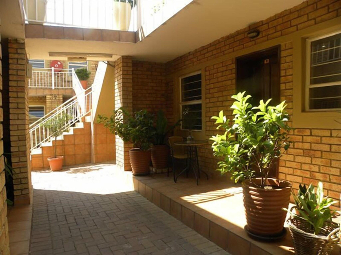 Public Area 2, Croydon Hotel, Ekurhuleni