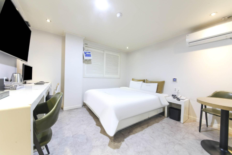 Bedroom 4, Changwon It's Hotel, Changwon
